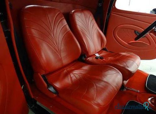 1934' Ford Coupe 3 Window Coupe photo #3