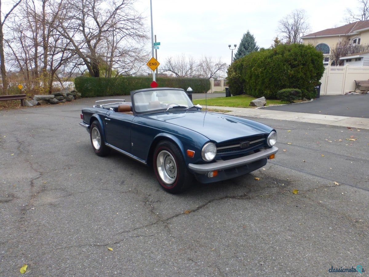 1975' Triumph TR6 photo #1