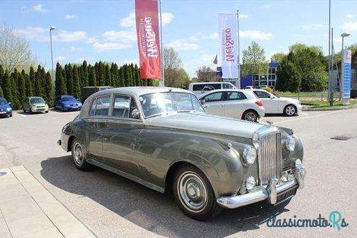1958' Bentley photo #2
