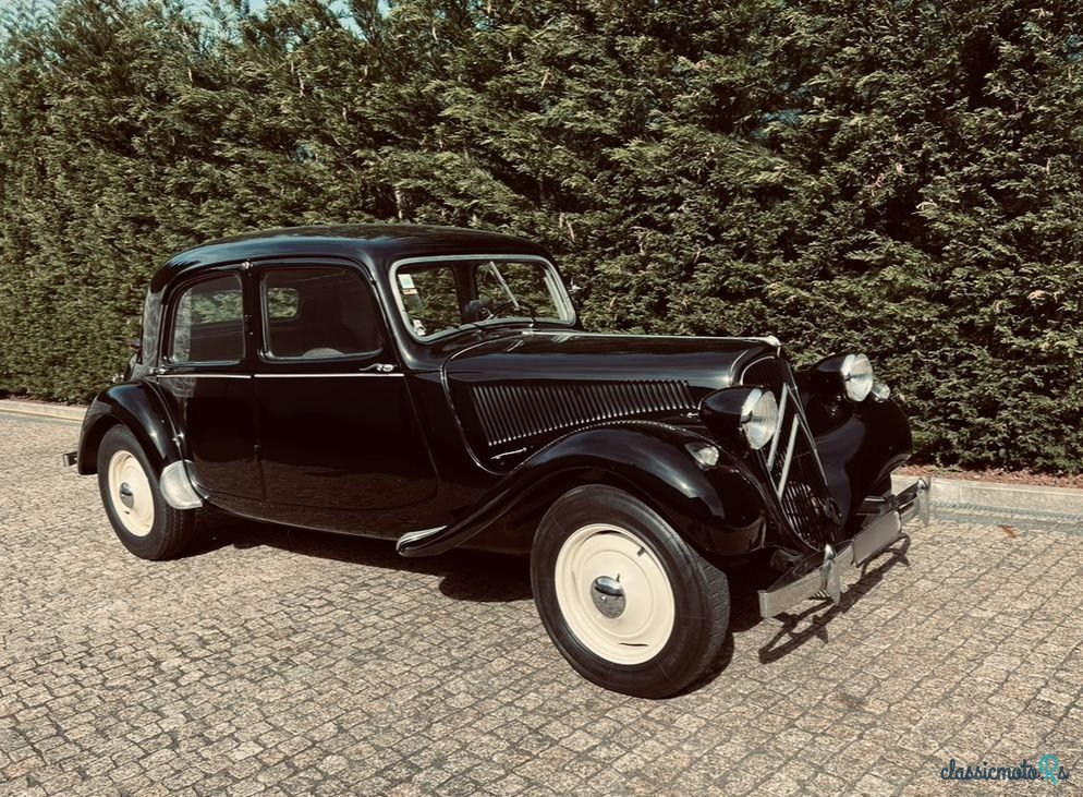 1953' Citroen 11 photo #3