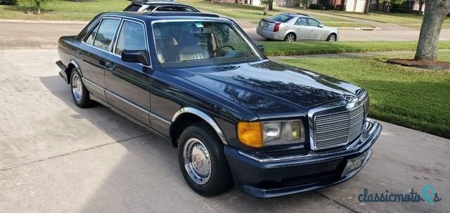 1983' Mercedes-Benz 300SD photo #2