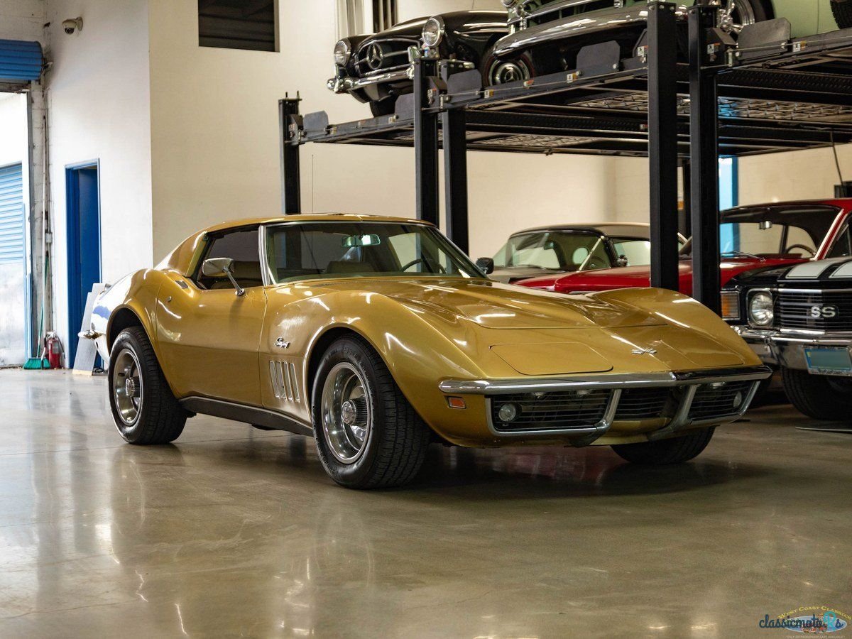 1969' Chevrolet Corvette photo #4