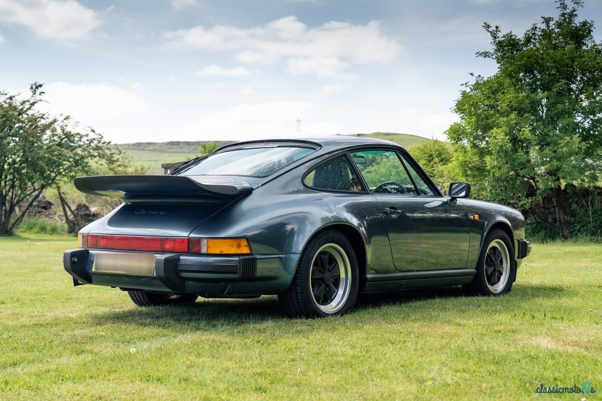 1988' Porsche 911 photo #5