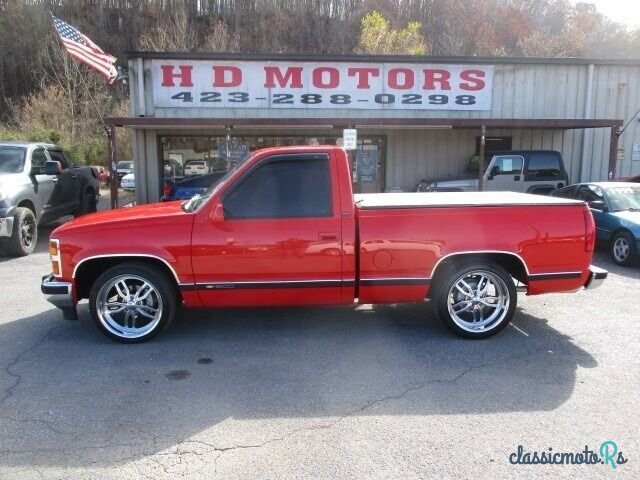 1988' Chevrolet Silverado 1500 photo #1