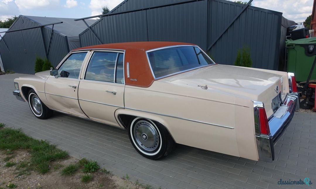 1977' Cadillac Deville photo #4