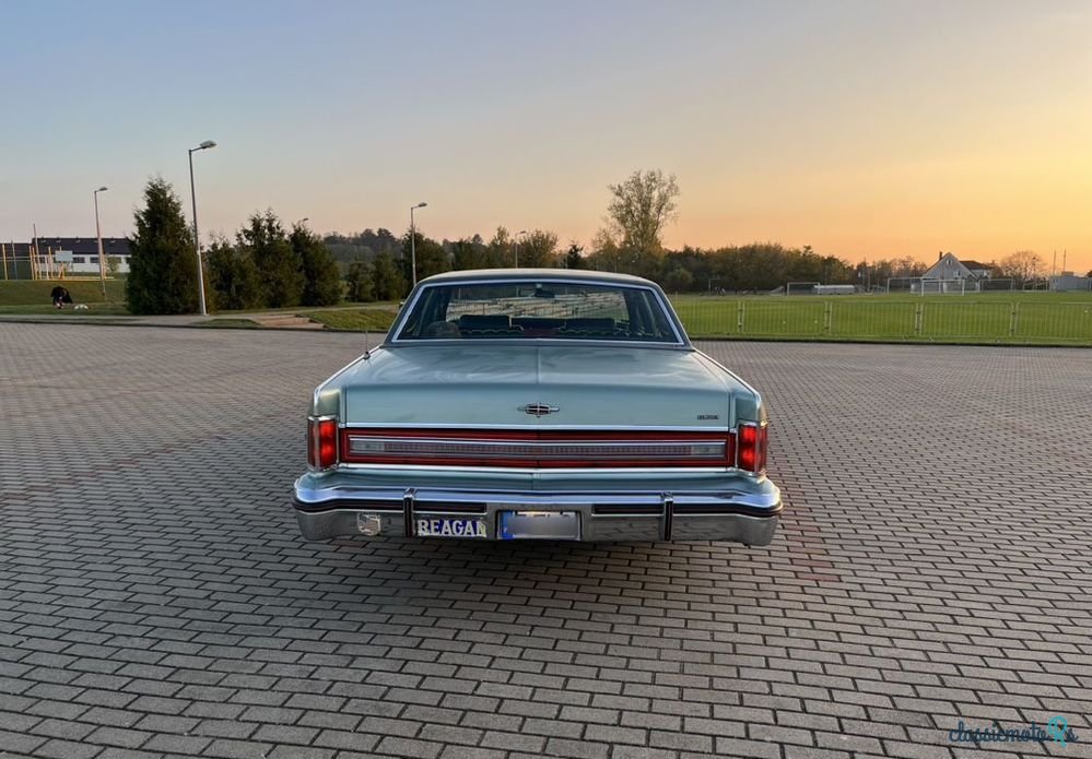 1976' Lincoln Continental for sale. Poland