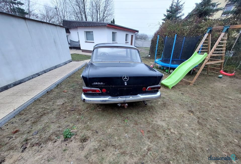 1962' Mercedes-Benz 190C W110 photo #4