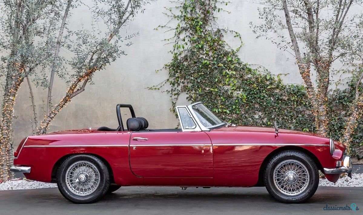 1967' MG MGB photo #5