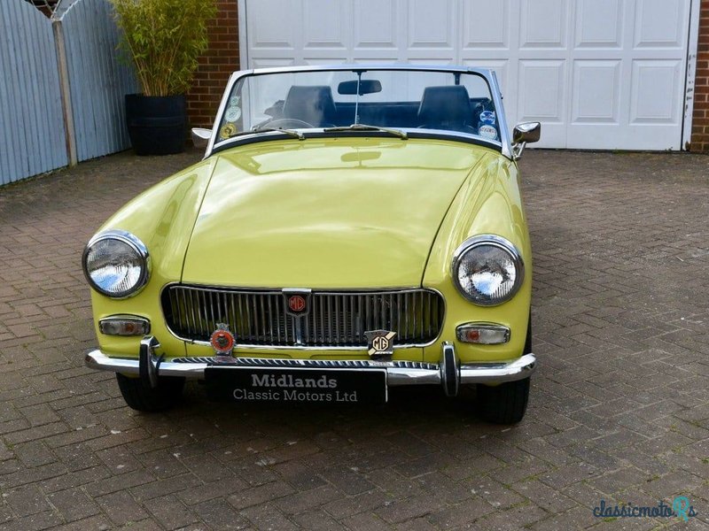 1974' MG Midget photo #4