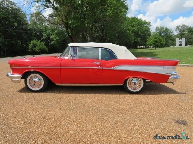 1957' Chevrolet Bel Air photo #2