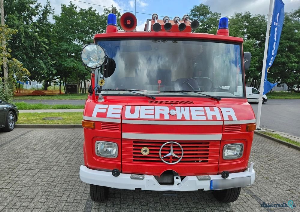 1974' Mercedes-Benz 408 photo #1