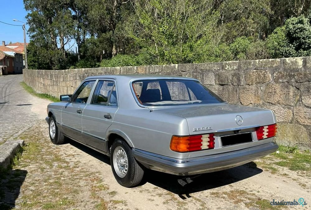1982' Mercedes-Benz W126 photo #6