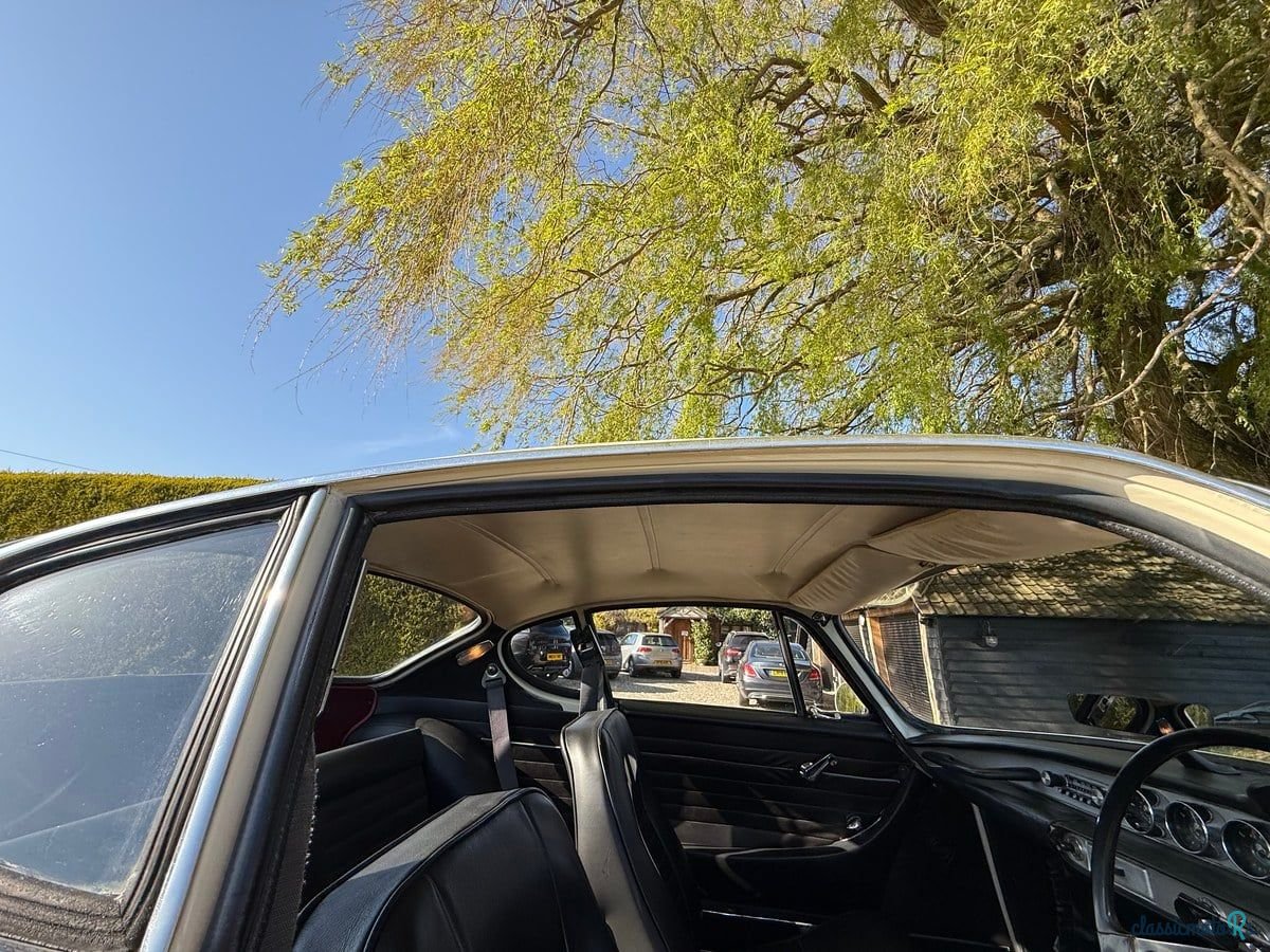 1966' Volvo V70 photo #6