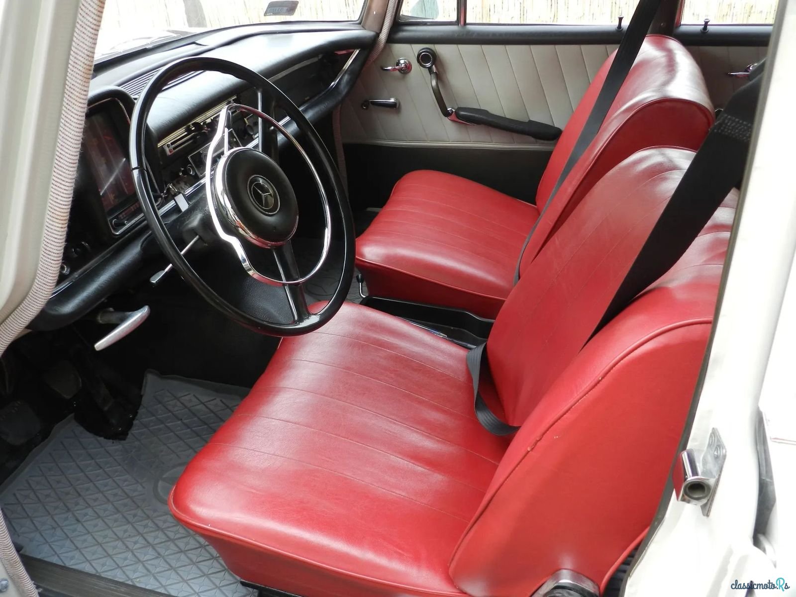 1962' Mercedes-Benz 190C photo #4