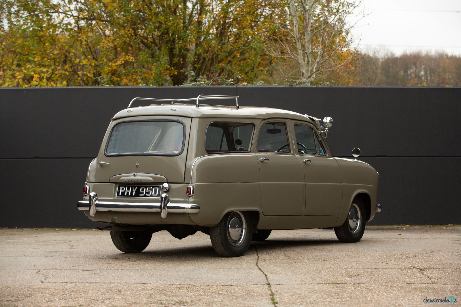 1953' Ford Consul photo #4