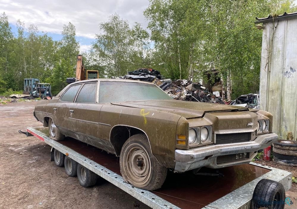 1972' Chevrolet Impala photo #3