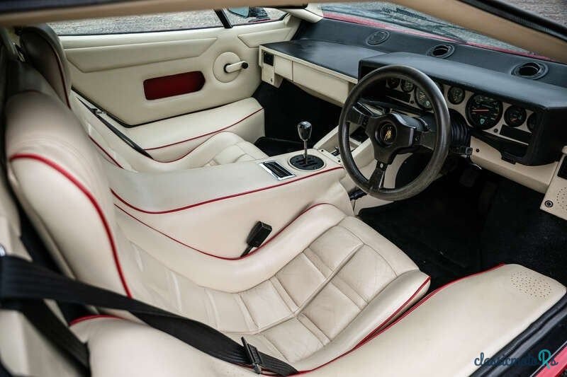 1988' Lamborghini Countach photo #2