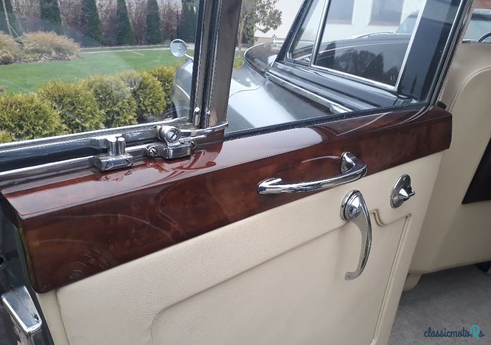 1960' Bentley S2 photo #4