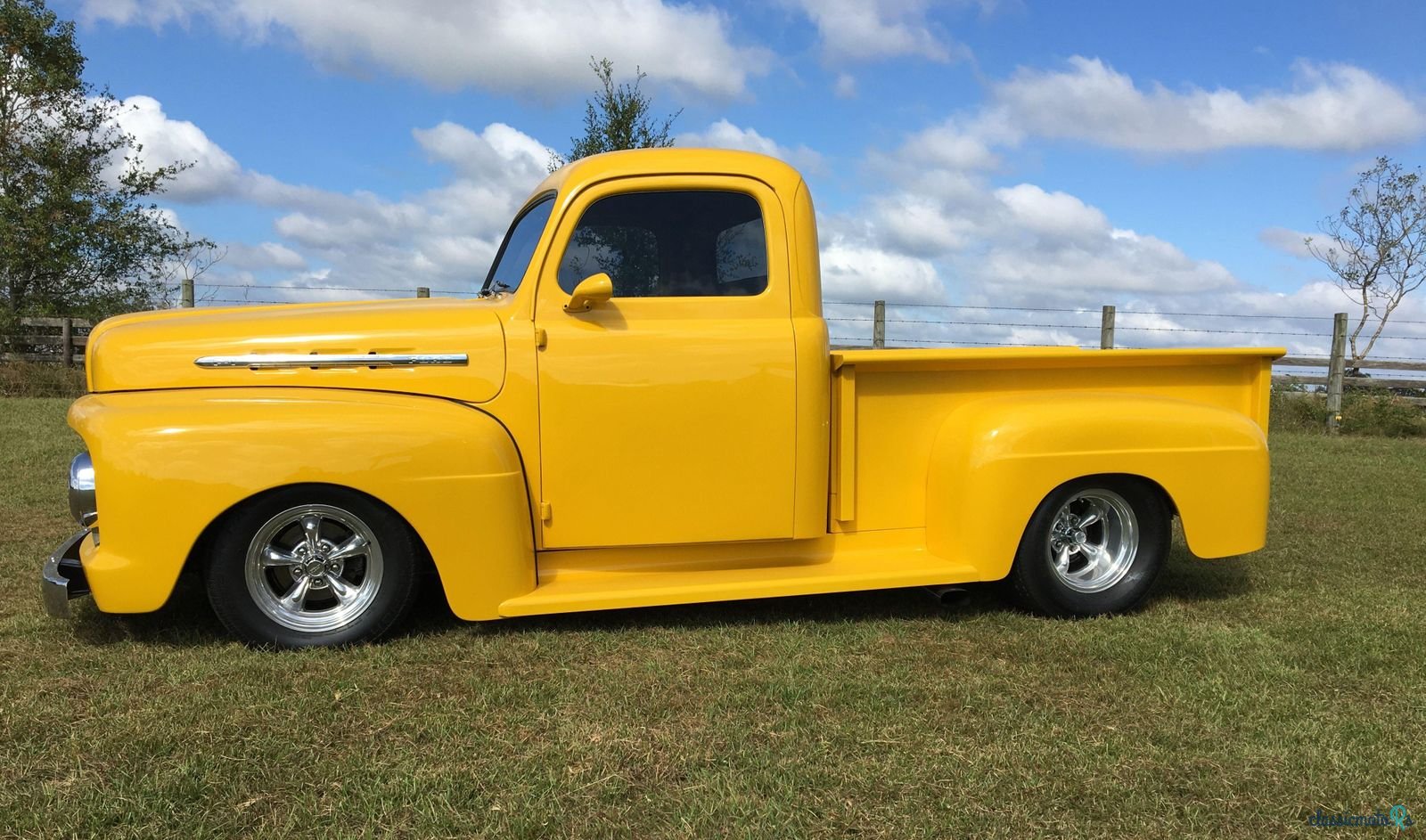 1951' Ford F-1 photo #2