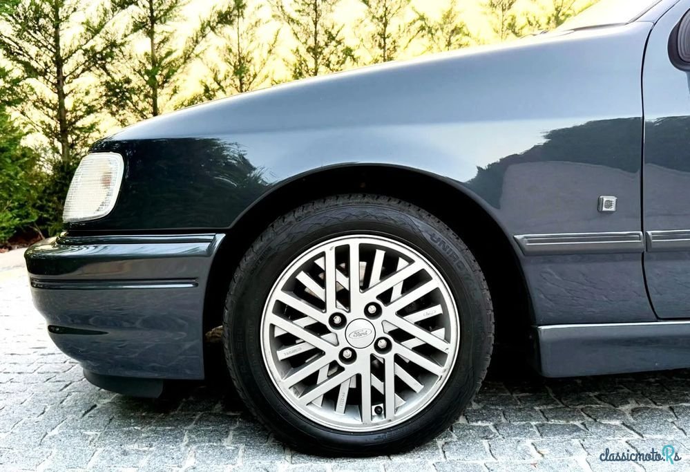 1990' Ford Sierra photo #6