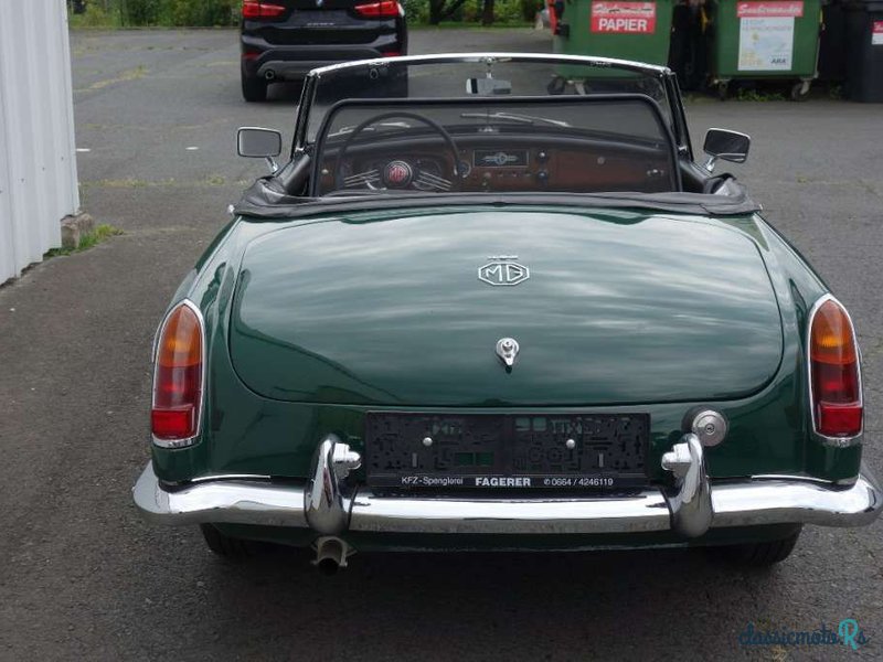 1965' MG MGB photo #5