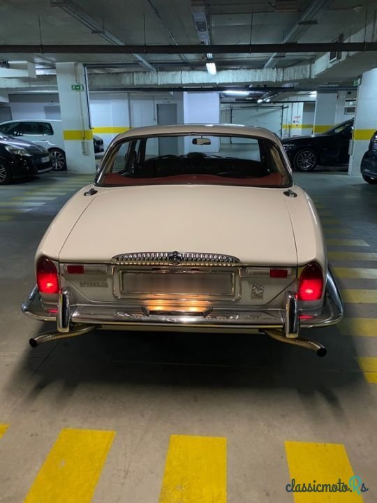 1970' Jaguar Daimler photo #2