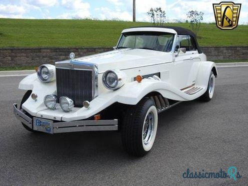 1980' Daimler Convertible photo #4