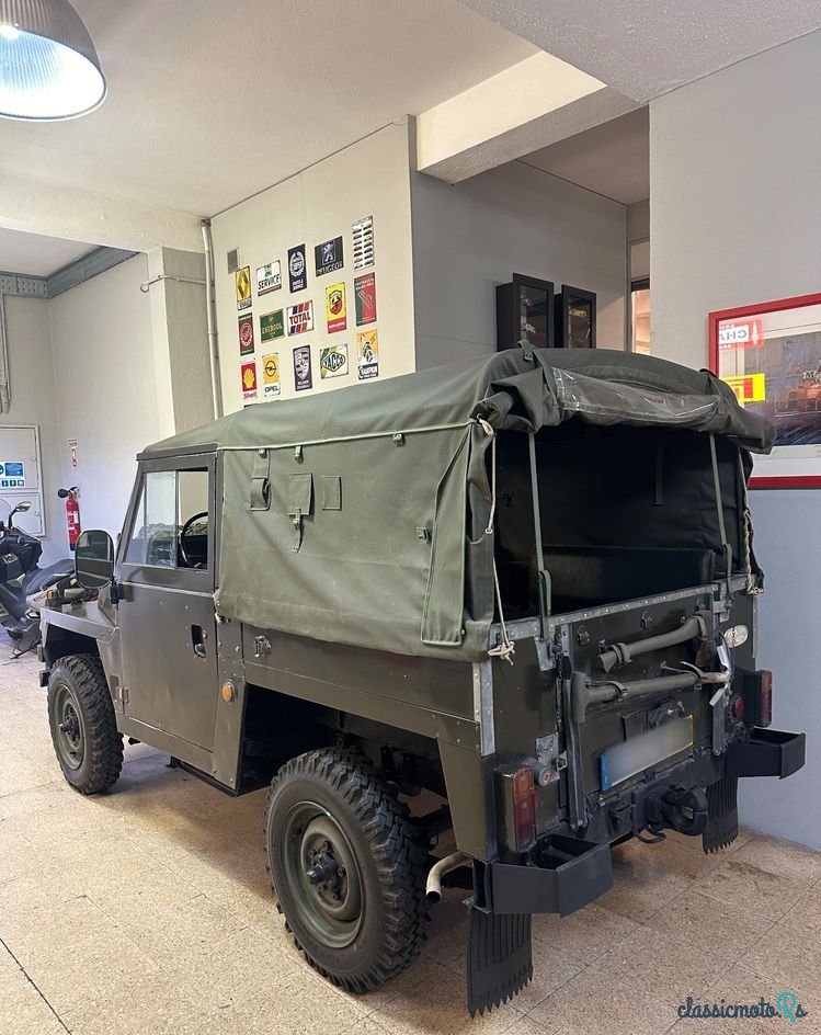 1979' Land Rover Serie III photo #2