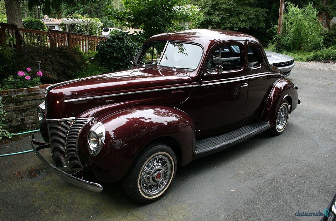 1940' Ford Deluxe photo #2