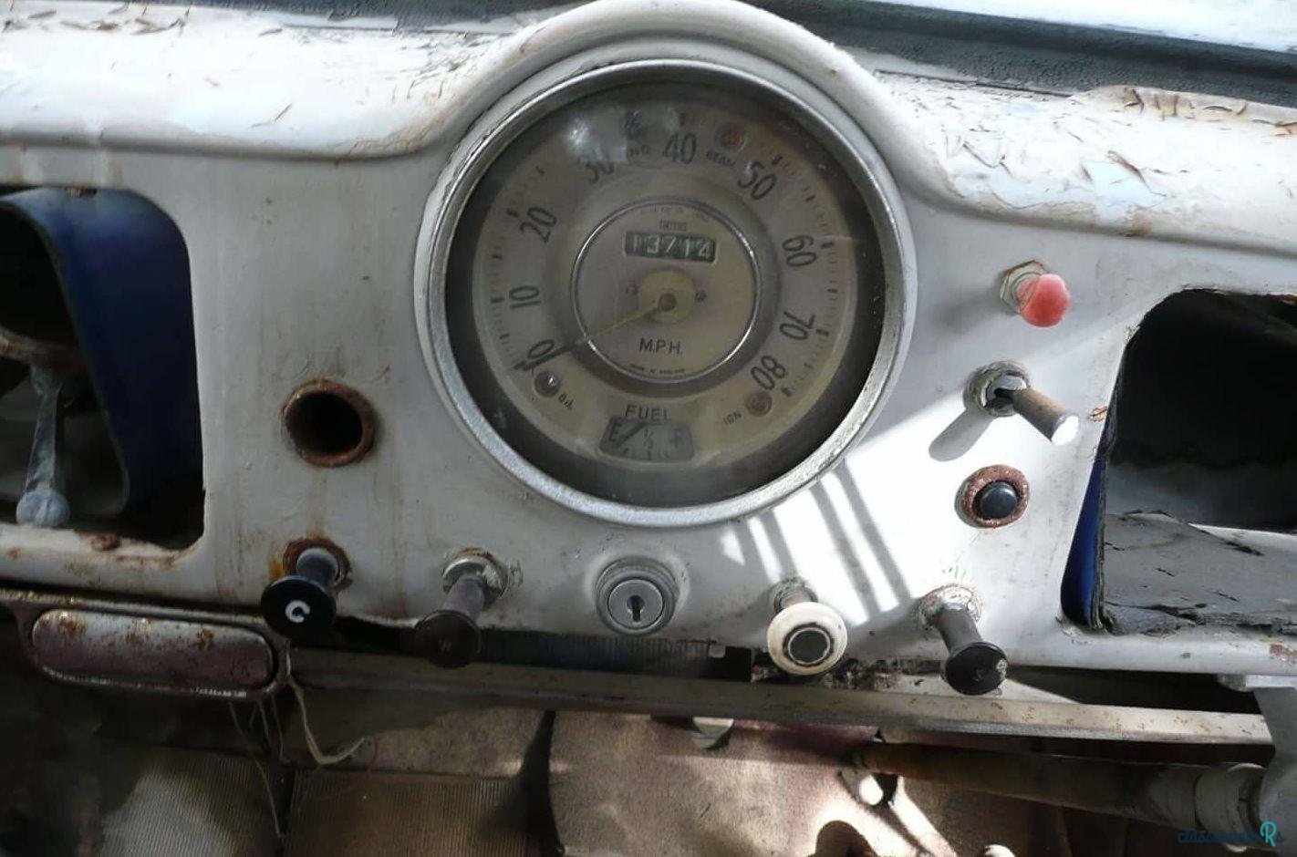 1954' Morris Minor photo #3