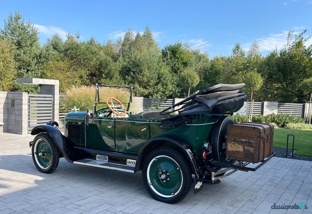 1925' Chevrolet Touring photo #3