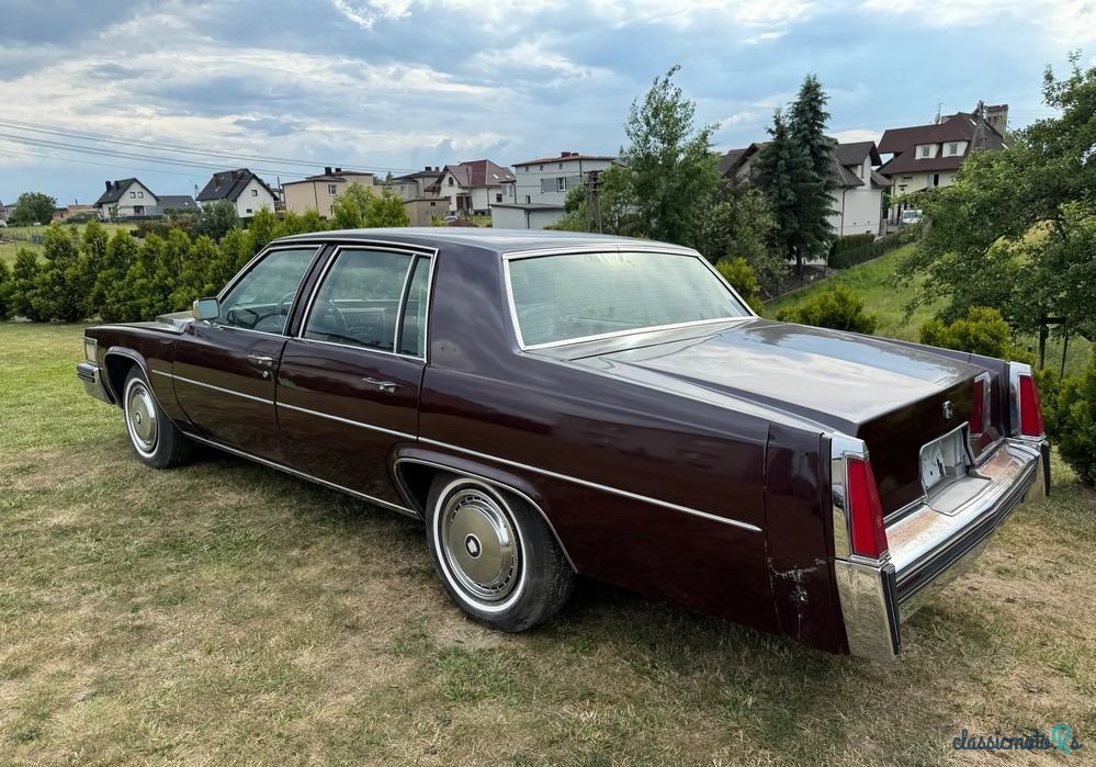 1977' Cadillac Deville photo #5