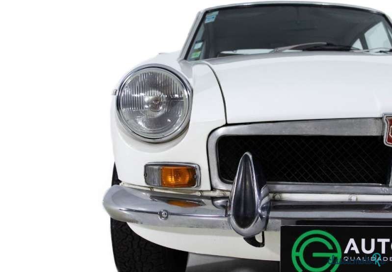 1973' MG MGB photo #4