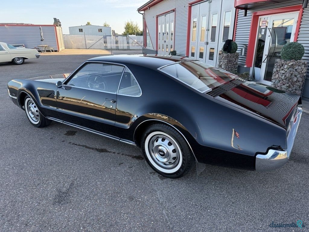 1966' Oldsmobile Toronado photo #4