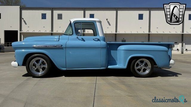 1958' Chevrolet Apache photo #3