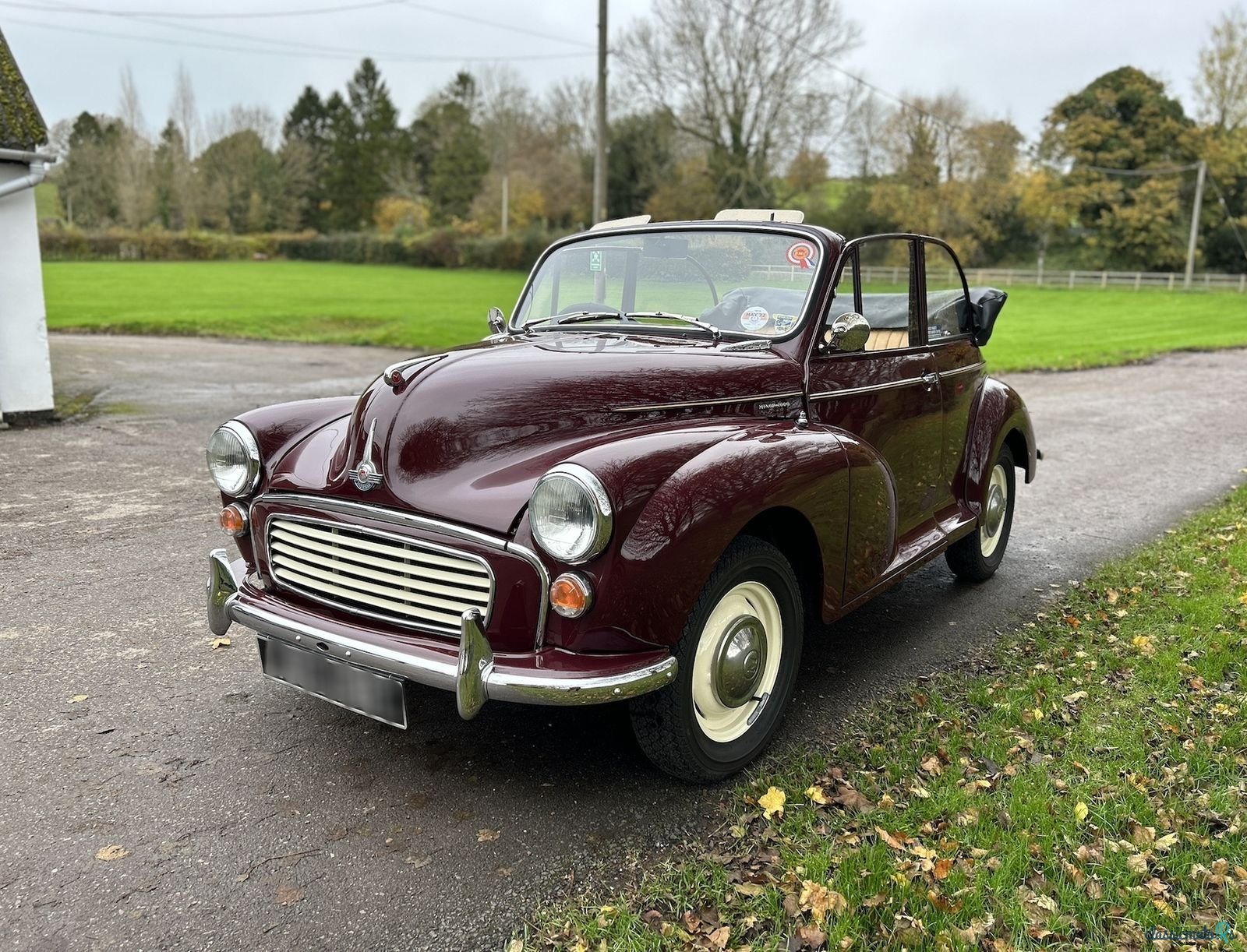 1961' Morris photo #3