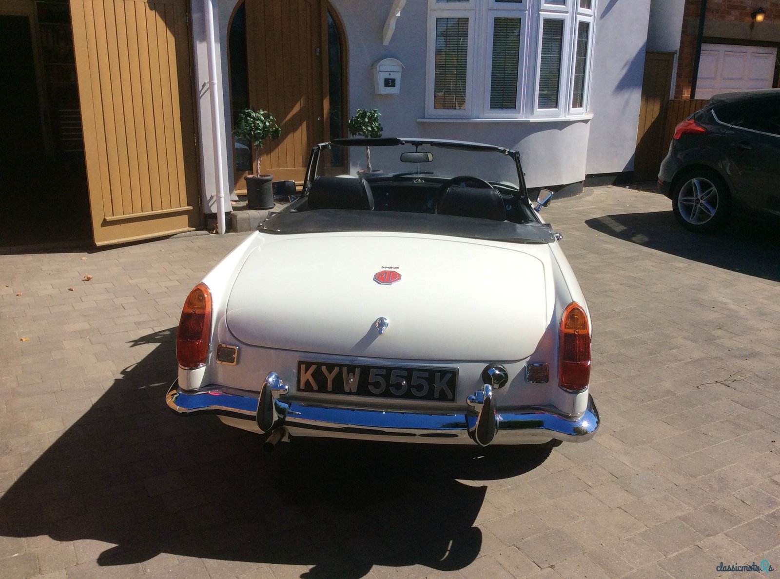 1972' MG Roadster photo #3