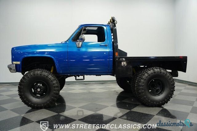 1984' Chevrolet C/K Truck photo #2