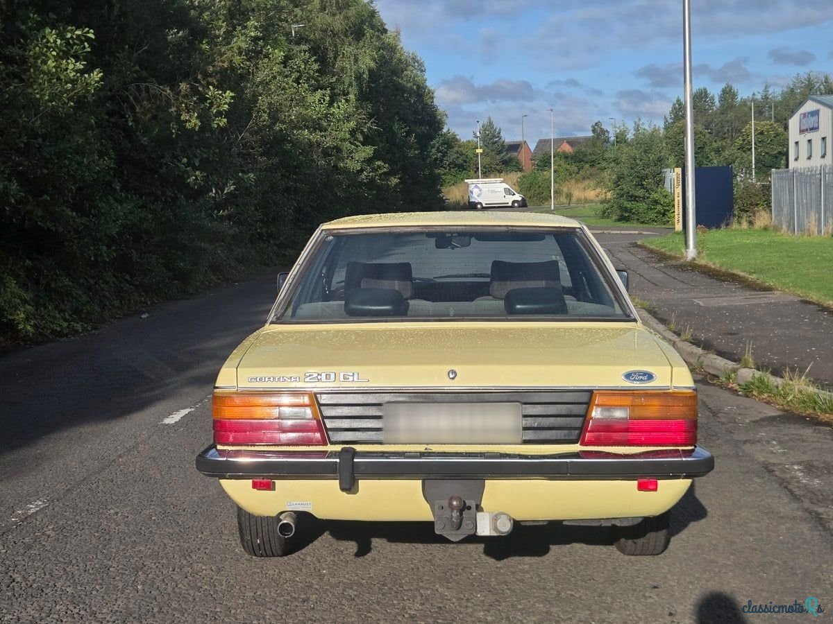 1982' Ford Cortina photo #6