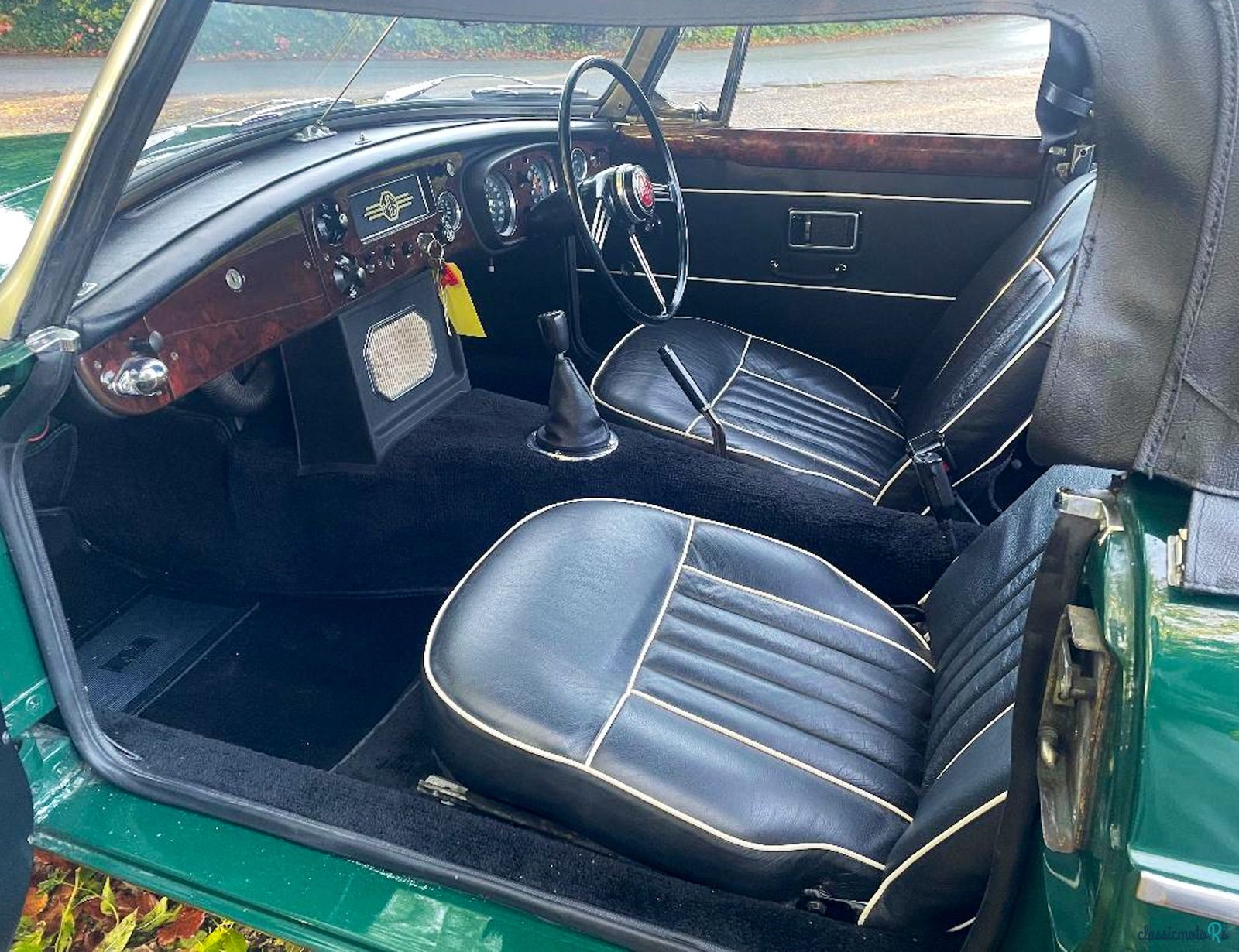 1968' MG MGC photo #6