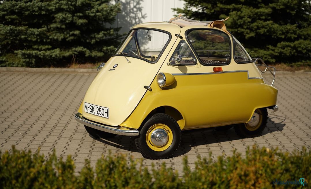 1955' BMW Isetta for sale. Poland