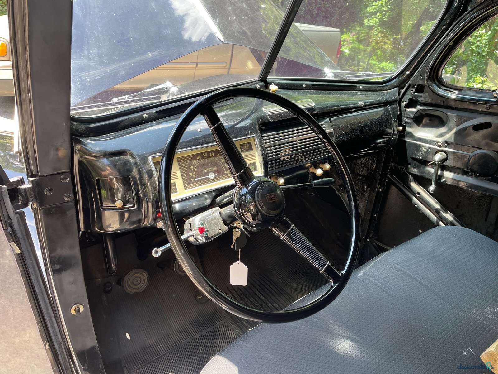 1940' Ford Standard photo #6