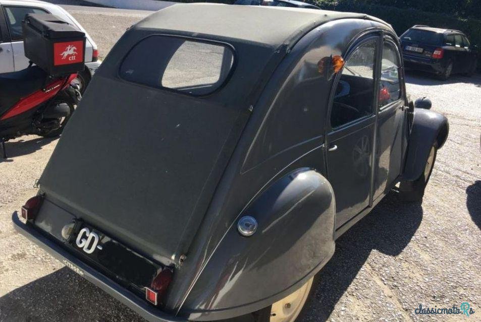 1954' Citroen 2CV photo #6