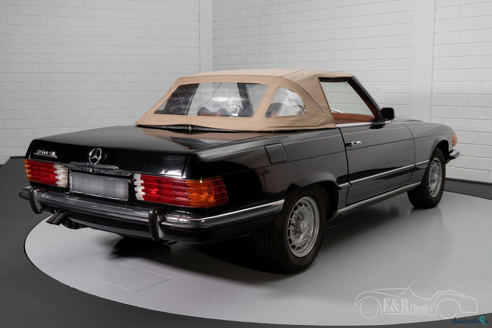 1972' Mercedes-Benz 350SL photo #5