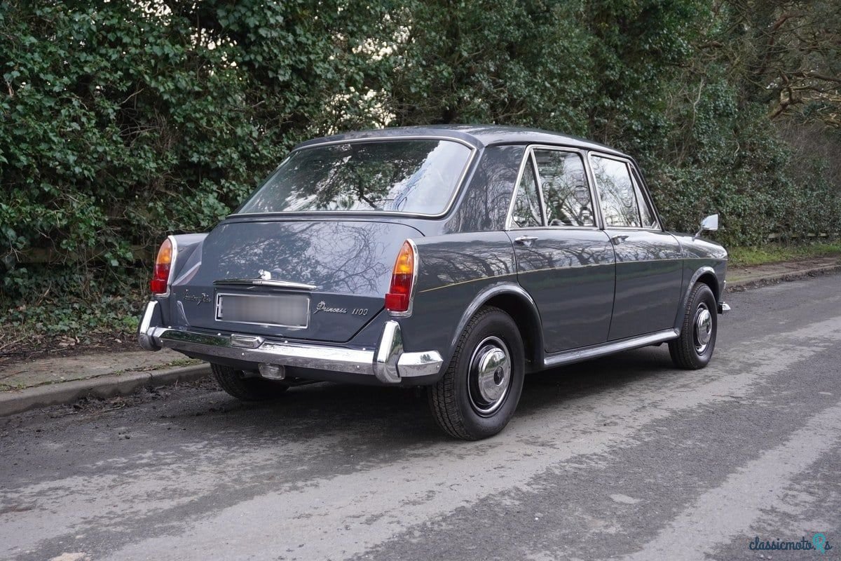 1966' Vanden Plas Princess photo #6