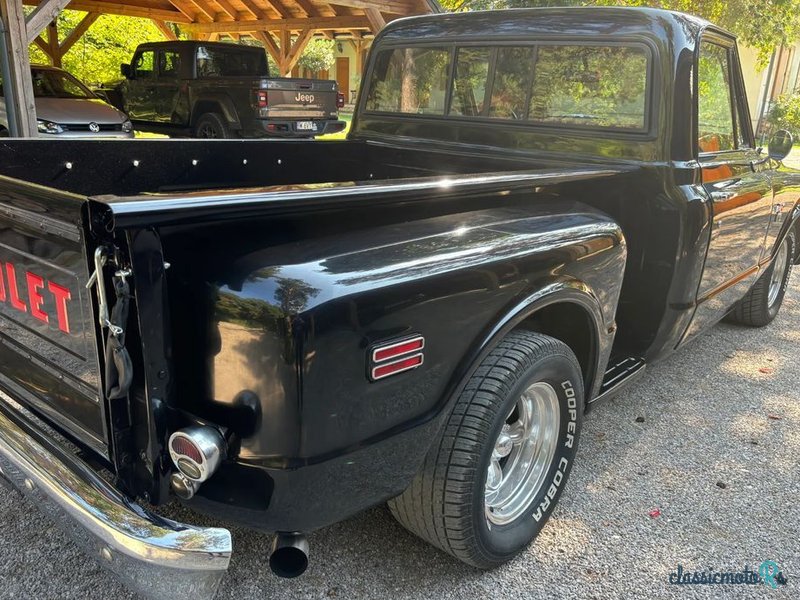 1968' Chevrolet C-10 photo #3