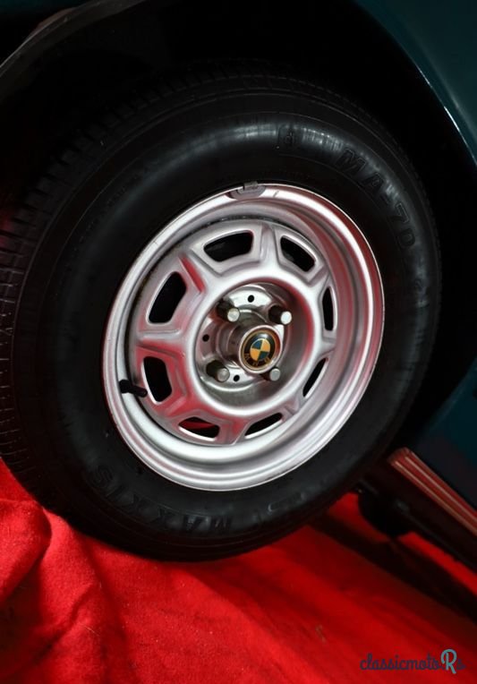 1977' BMW 1502 photo #6