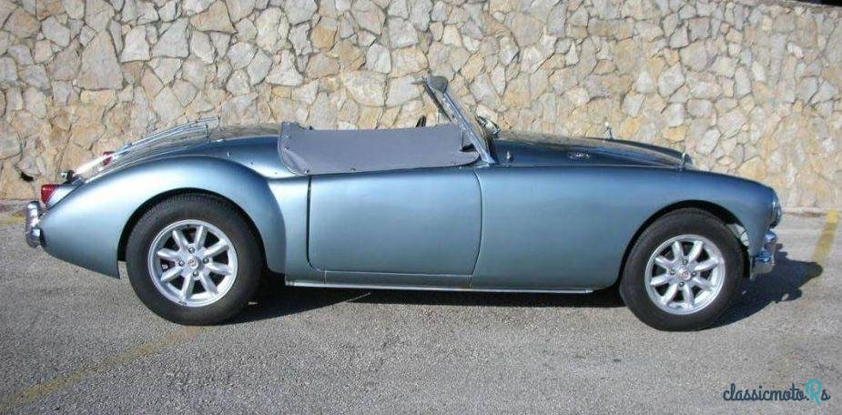 1959' MG MGA 1.5 Mark I (Matching Numbers) photo #2