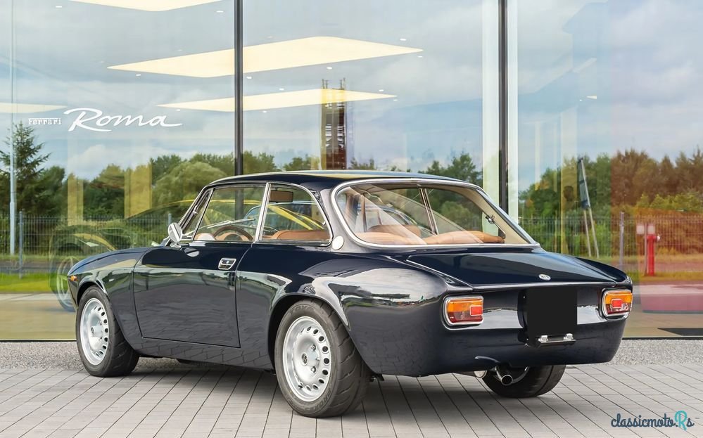1971' Alfa Romeo GT photo #6