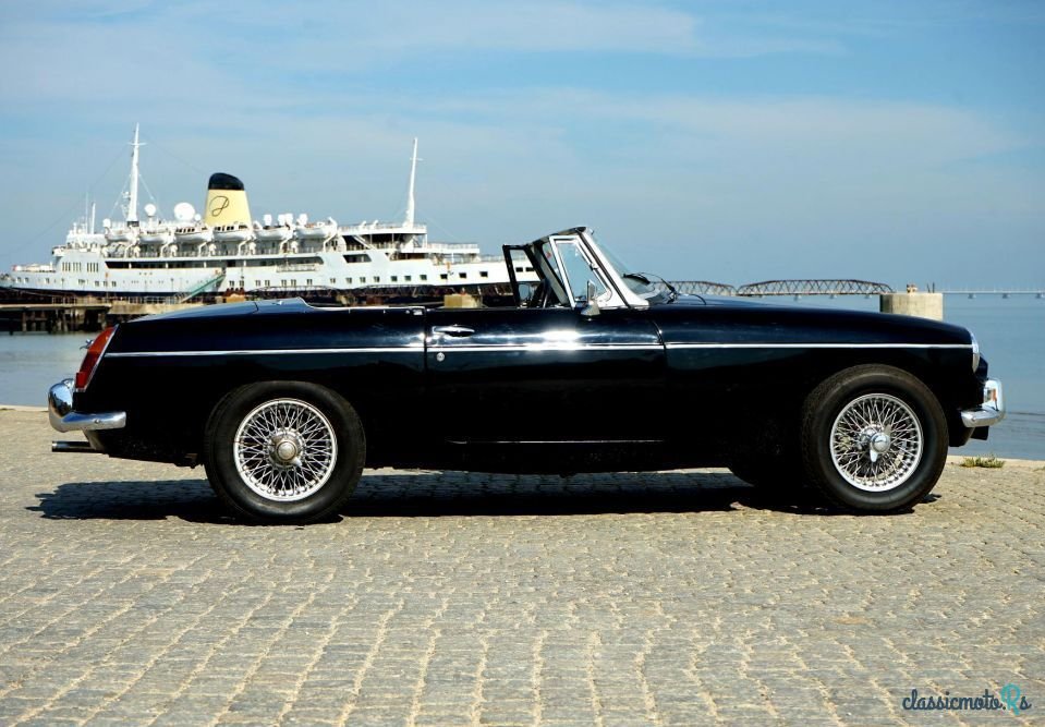 1964' MG MGB photo #5